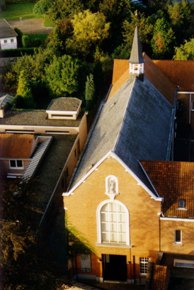 Luchtfoto Kapel De Brug